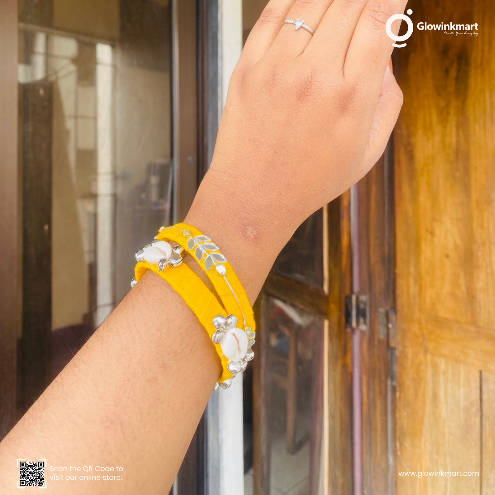 Bashanti – Nilanjariya Bangles Iteam Hand